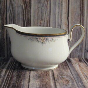 Noritake 3763 Ontario Footed Gravy Boat